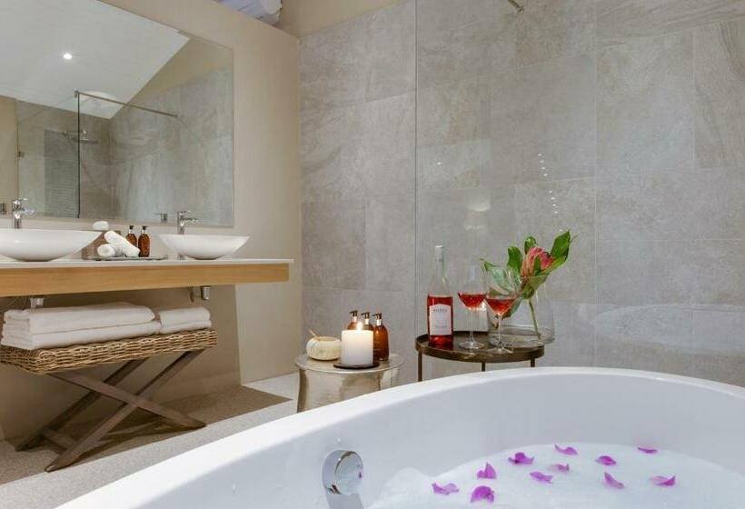 סוויטה קלאסית, The Jordan Suites