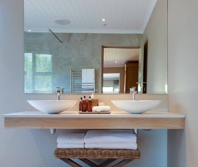 סוויטת דלוקס 2 חדרים, The Jordan Suites