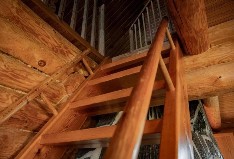 샬레, Ik Hotel & Camping