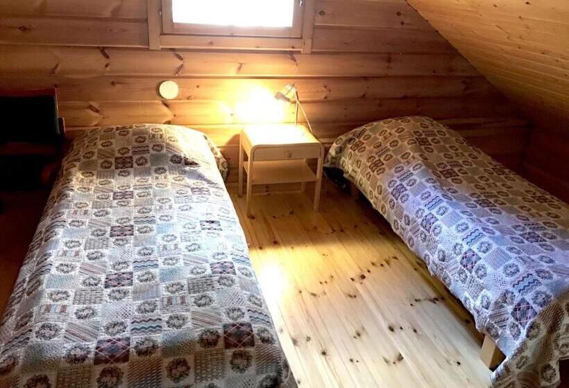 샬레, Ik Hotel & Camping