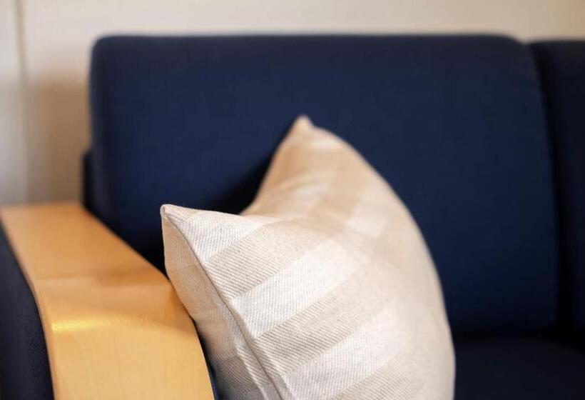 스위트, Ik Hotel & Camping