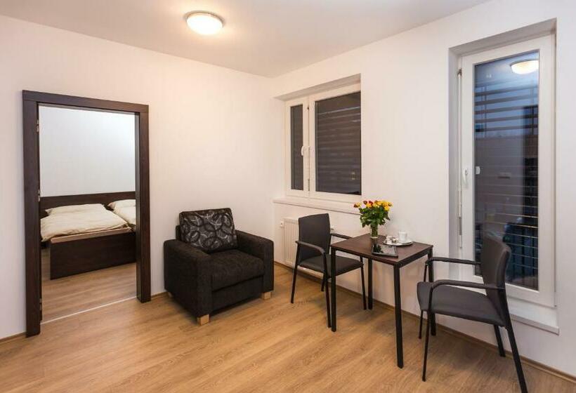 Standard Stúdiószoba Franciaággyal King Size, Barok Hotel And Apartments