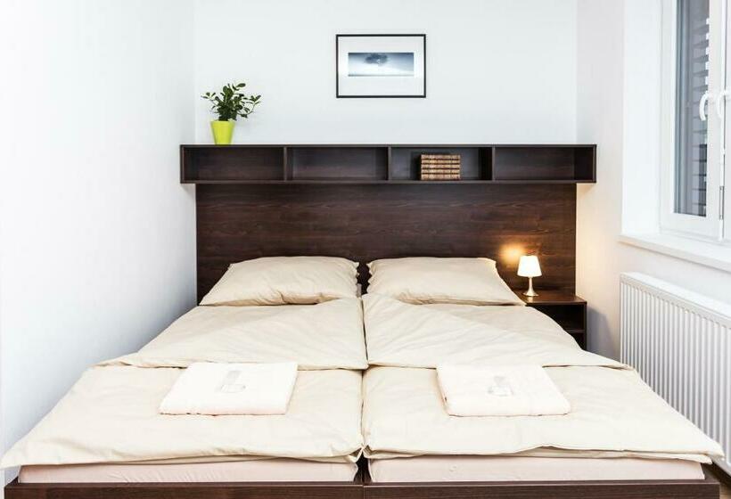 1 Szobás Apartman, Barok Hotel And Apartments