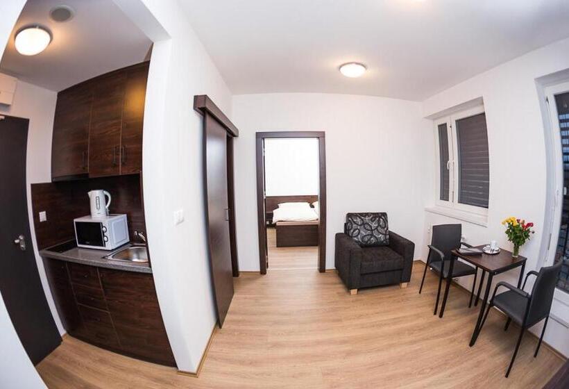 Premium Stúdió Szoba, Barok Hotel And Apartments