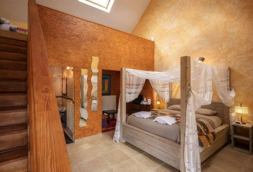 Семейный Номер, B&b Antiqua & Qook