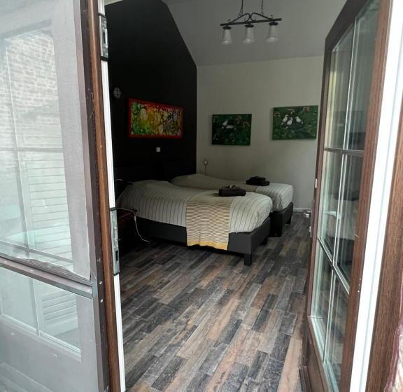 اتاق استاندارد برای معلولان, B&b Antiqua & Qook