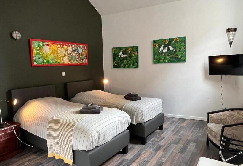 Номер Стандарт Адаптированный для Инвалидов, B&b Antiqua & Qook