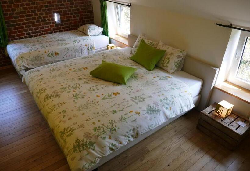 غرفة عائلية, B&b La Ferme De Berwausault