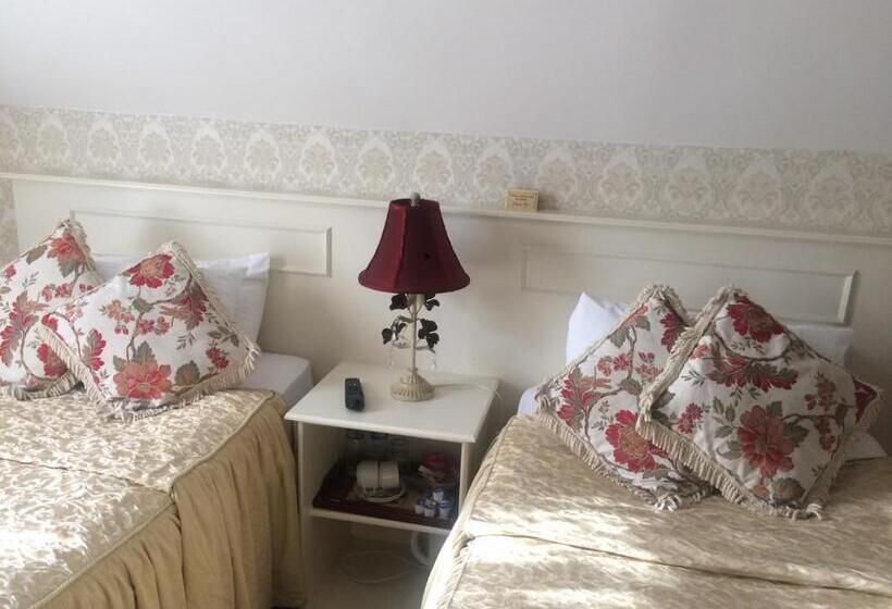 标准间, Innisfree House