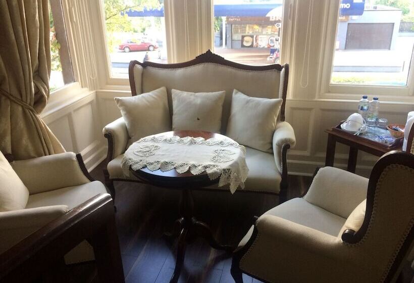 标准间, Innisfree House