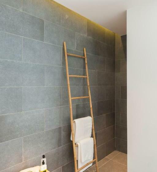 デラックスルーム, Marcel De Gand Business & Travel