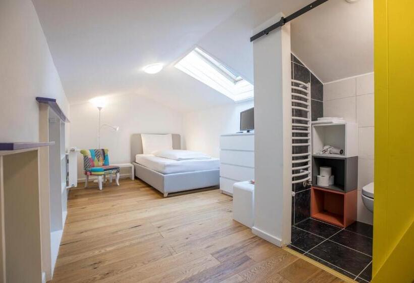 غرفة إقتصادية فردية, Villa 7