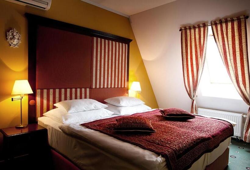 آپارتمان 2 خوابه, Boutique Hotel Maraton