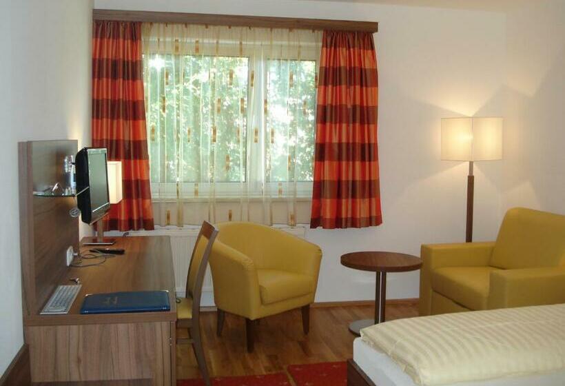 スーペリアシングルルーム, Almtalerhof