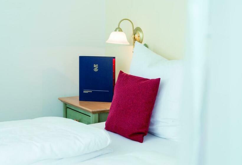 اتاق استاندارد با بالکن, Am Schloss