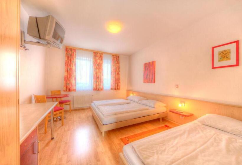 Номер Стандарт Трехместный, Am See Rust