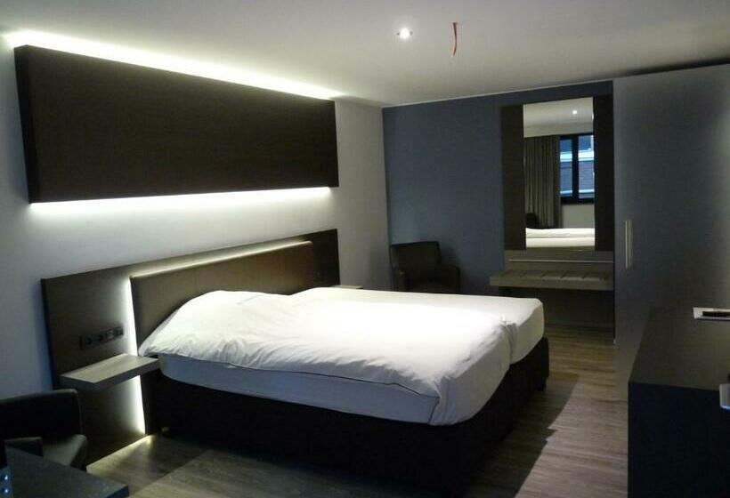 غرفة كومفورت, Au Prince Royal