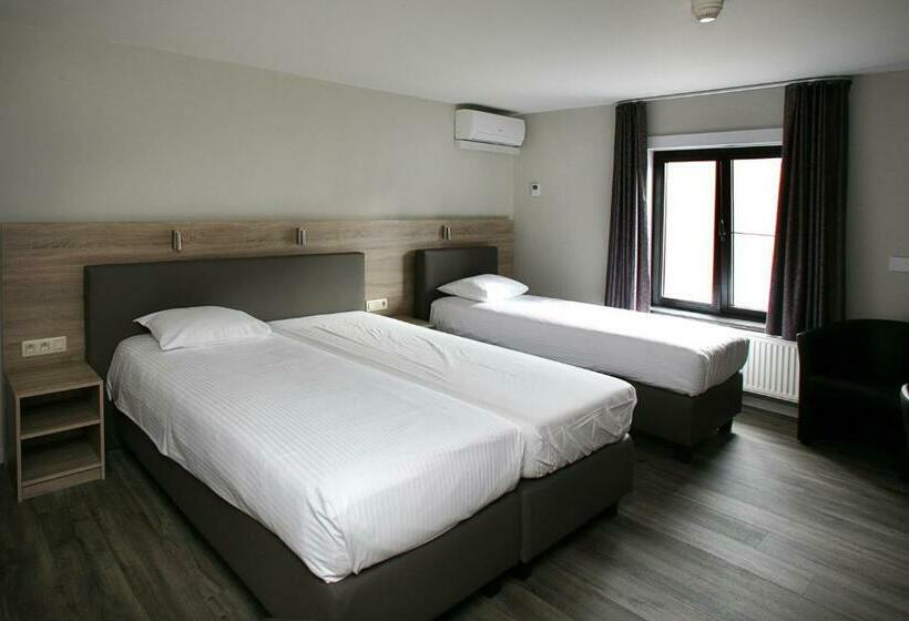 غرفة قياسية, Au Prince Royal