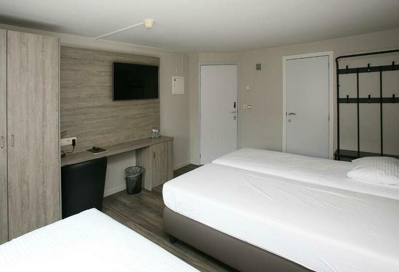 غرفة قياسية, Au Prince Royal