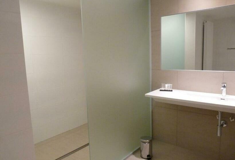 غرفة كومفورت, Au Prince Royal