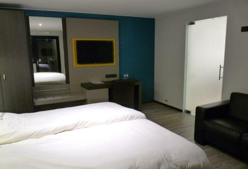 غرفة كومفورت, Au Prince Royal