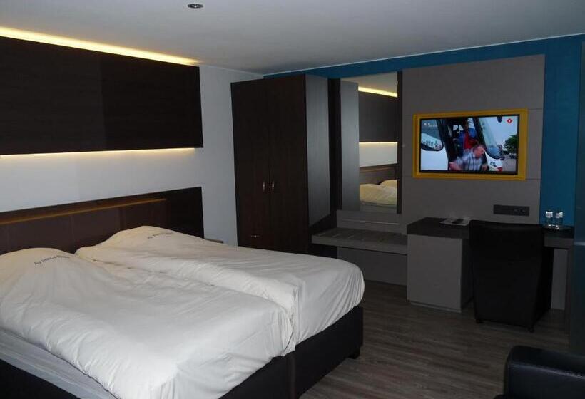 غرفة كومفورت, Au Prince Royal