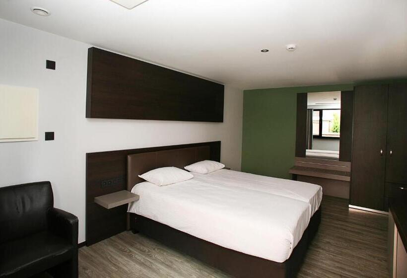 غرفة كومفورت, Au Prince Royal