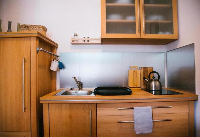 آپارتمان 1 خوابه, Bio Landpension Monika