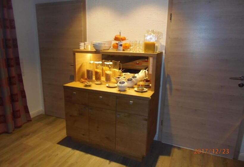 غرفة قياسية مزوَّدة بشُرفة, Gästehaus Boersch