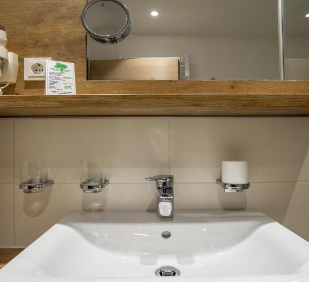 غرفة قياسية مزوَّدة بشُرفة, Gästehaus Boersch