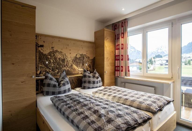 Номер Стандарт с Балконом, Gästehaus Boersch