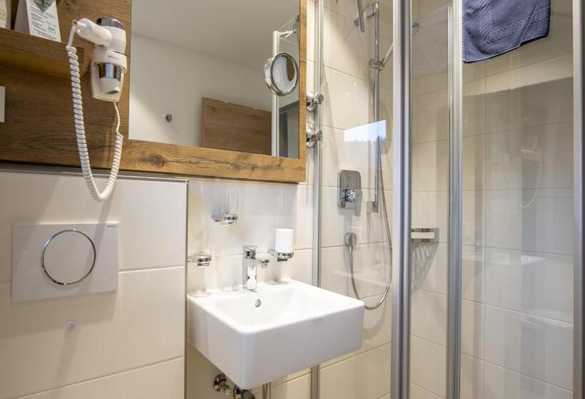 غرفة سوبيريور مزودة بشرفة, Gästehaus Boersch