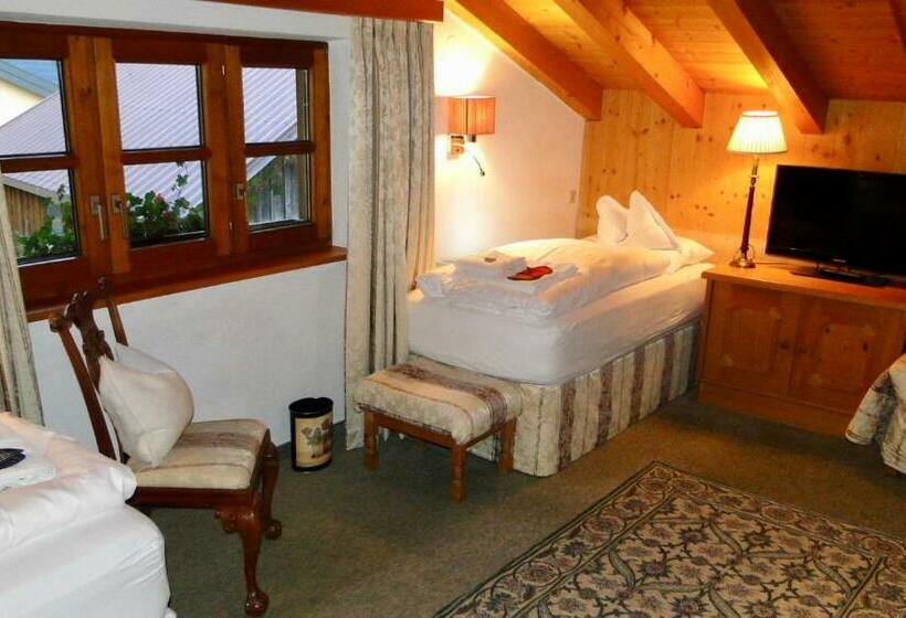 스위트, Haus 7 Stuben