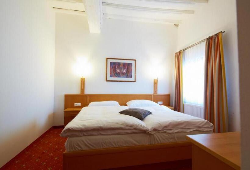 标准间, Rathauskeller Melk