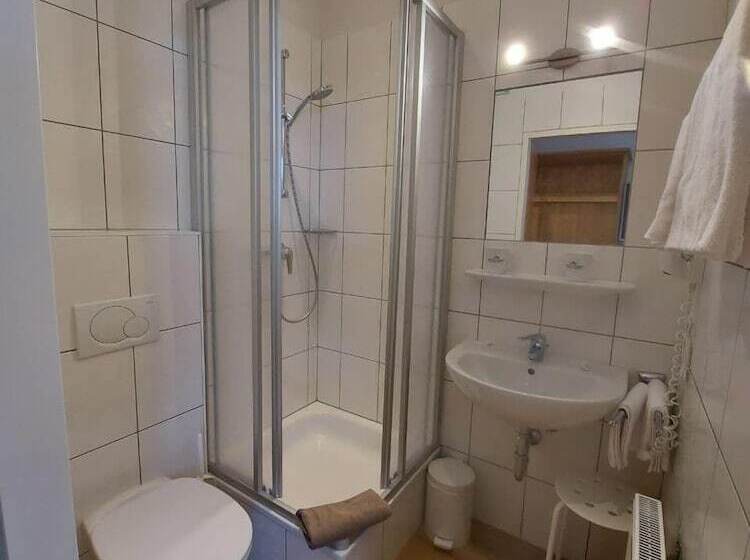 חדר סטנדרט, Starjet