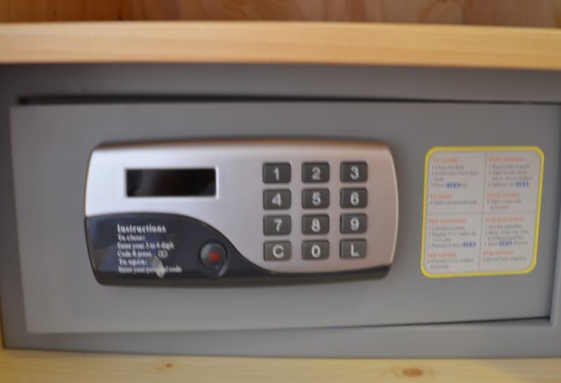 חדר סטנדרט, Starjet