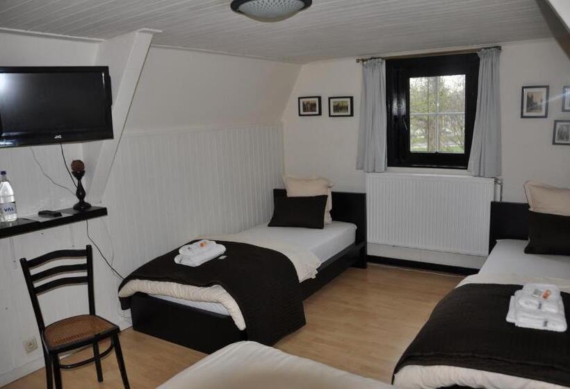 ファミリールーム, T Bagientje