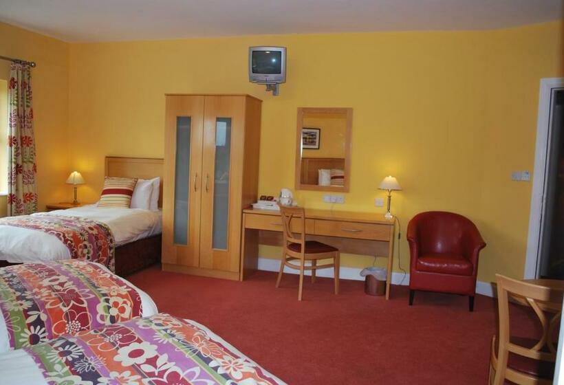 스탠다드 트리플 룸, West View Accomodation