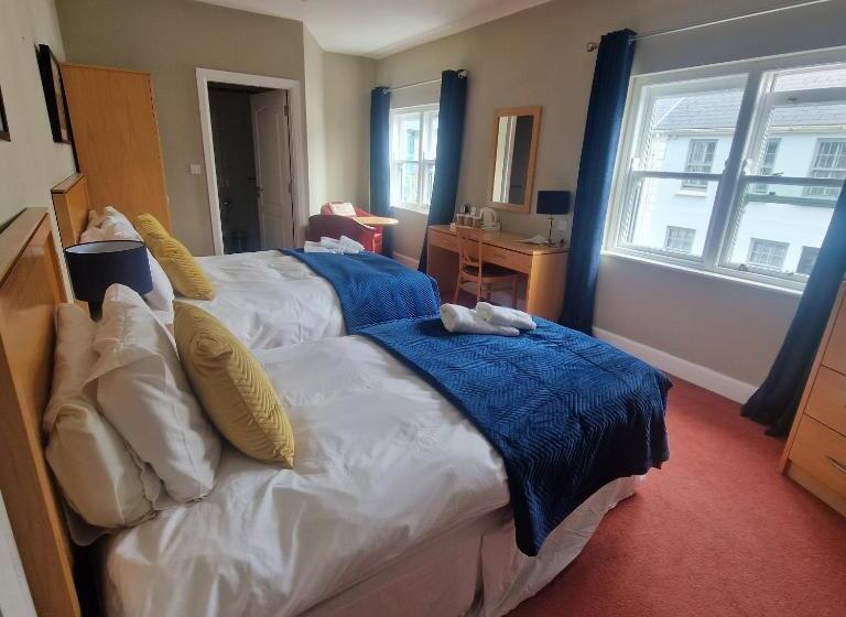 Номер Стандарт Трехместный, West View Accomodation