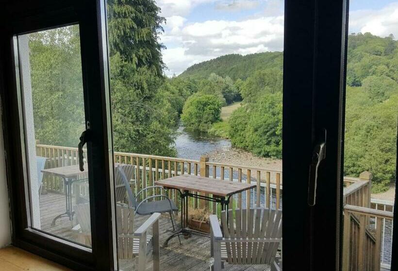 חדר סטנדרט לארבעה, The Meetings B&b