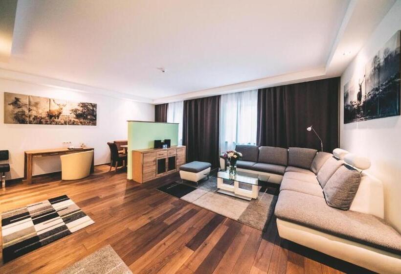 סוויטת ג'וניור נוף הרים, Aktivhotel Wildschütz