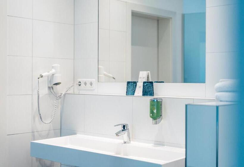 סוויטת ג'וניור נוף הרים, Aktivhotel Wildschütz