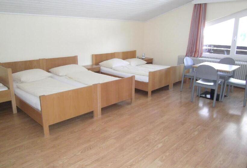 מיטה בחדר משותף, Jugend  Und Familiengästehaus Heiligenblut