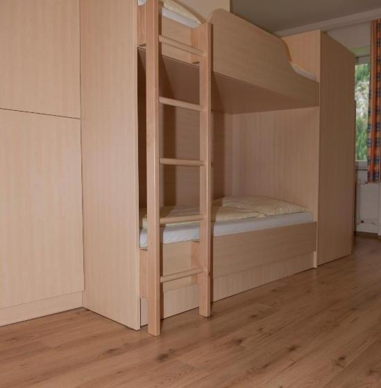 Кровать в Общей Комнате, Jugend  Und Familiengästehaus Heiligenblut