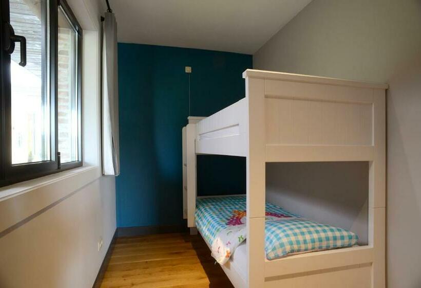 标准工作室, Logies De Hessie