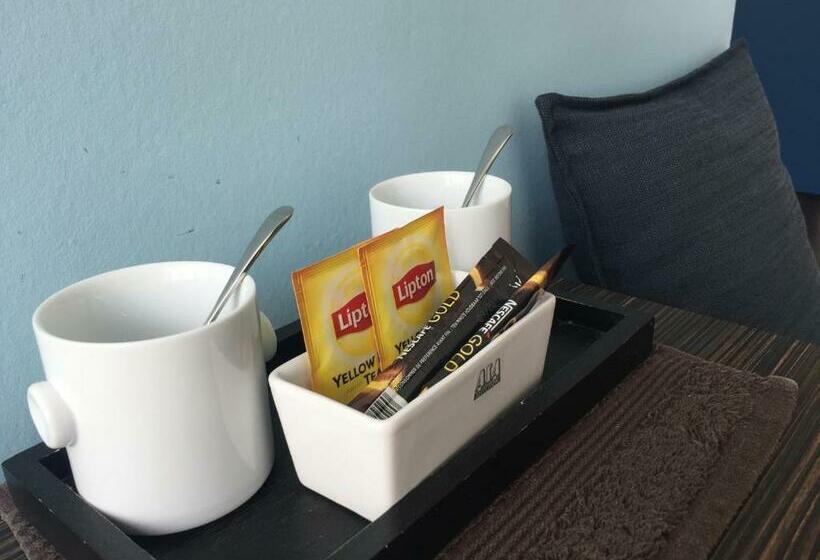 デラックスルーム, B&b Sabbajon