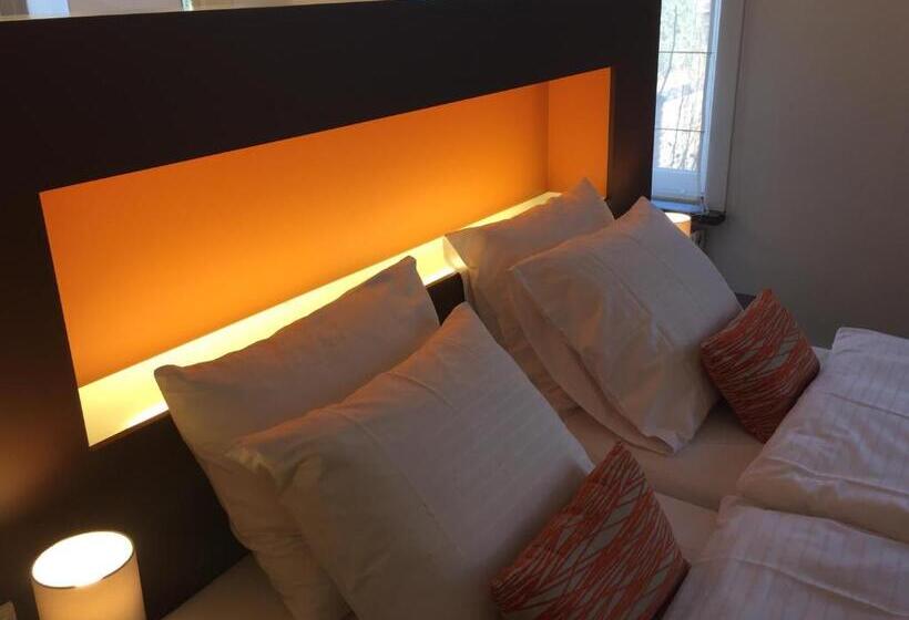 高级园景房, B&b Sabbajon