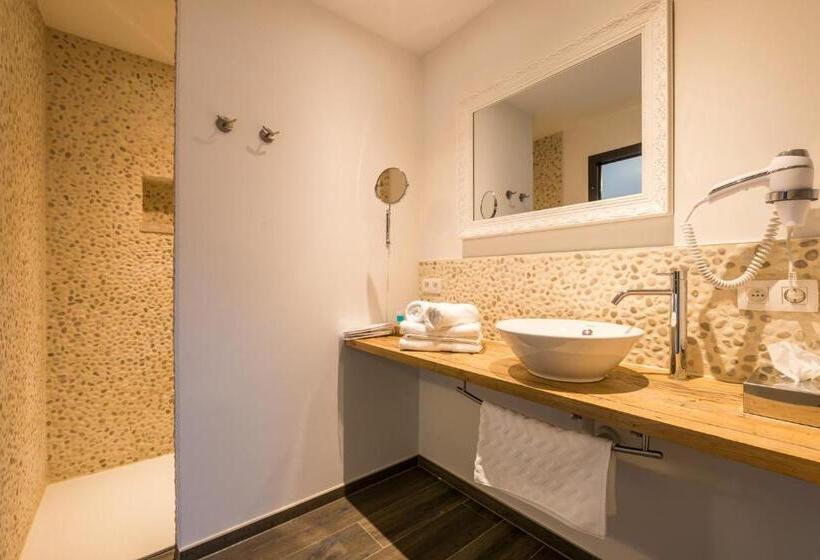 Comfort room with balcony, B&b Villa Verde