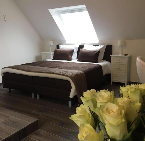 Comfort room with balcony, B&b Villa Verde