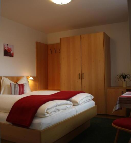 غرفة قياسية مزوَّدة بشُرفة, Zimmervermietung Babsy